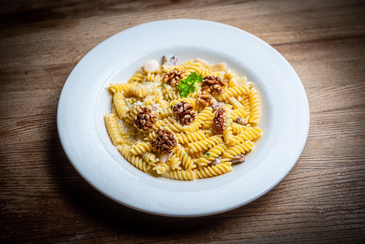 Fusilli gorgonzola, pere e mascarpone (vegetarian)