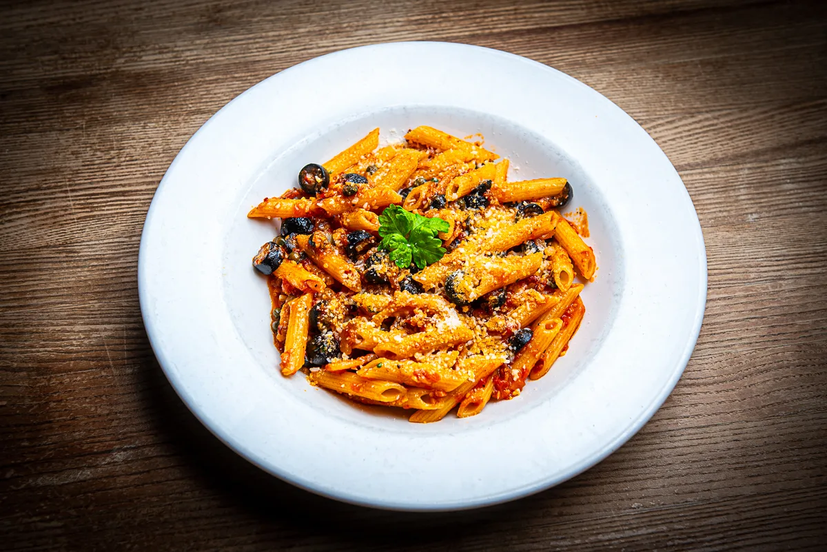 Penne all'Arrabbiata (vürtsikas)