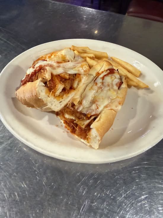 Famiglia Chicken Parm Hero