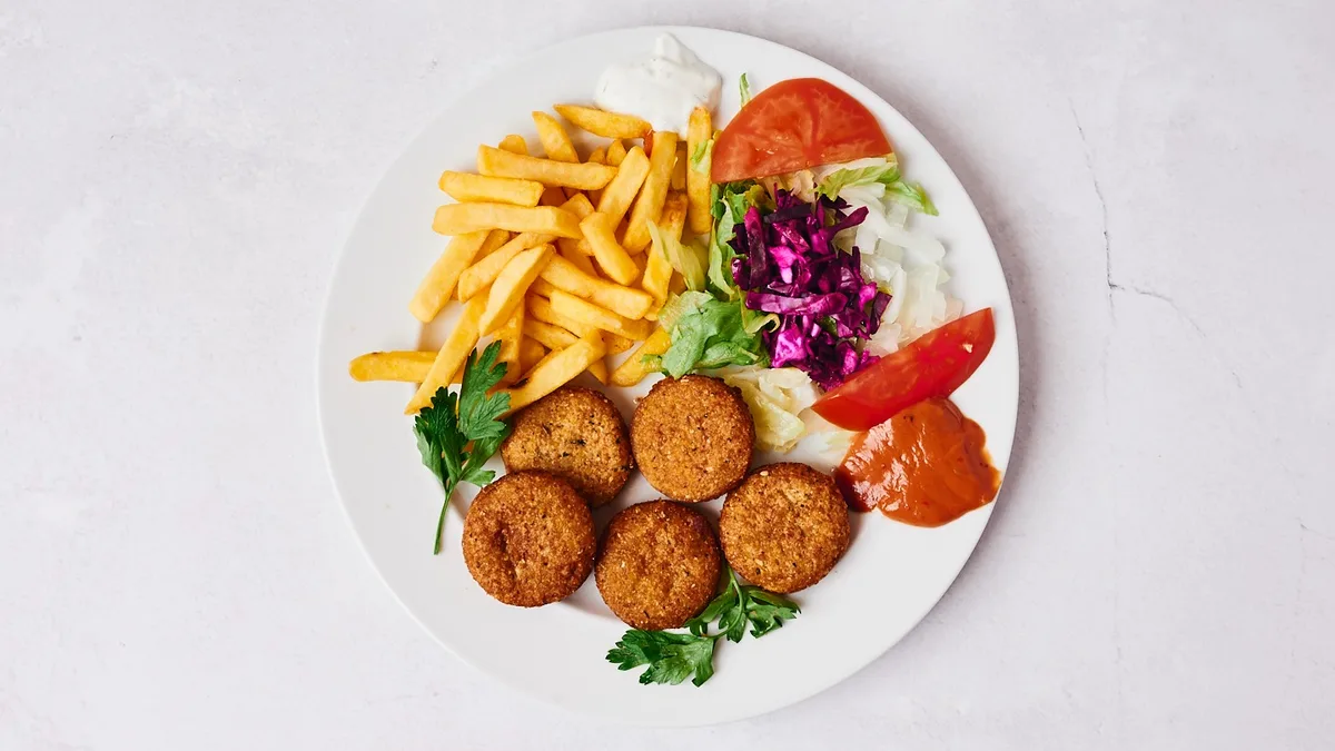 Falafel med pommes