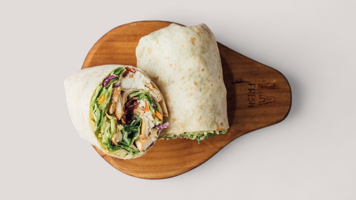 2x Pileći Bejkon Fit Burito + 2x Coca Cola 0.5l