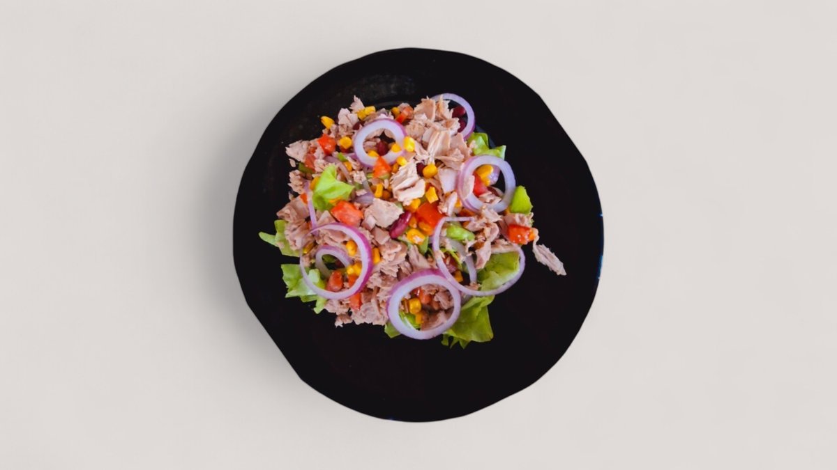 Salata sa tunjevinom