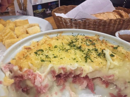Escondidinho de Calabresa