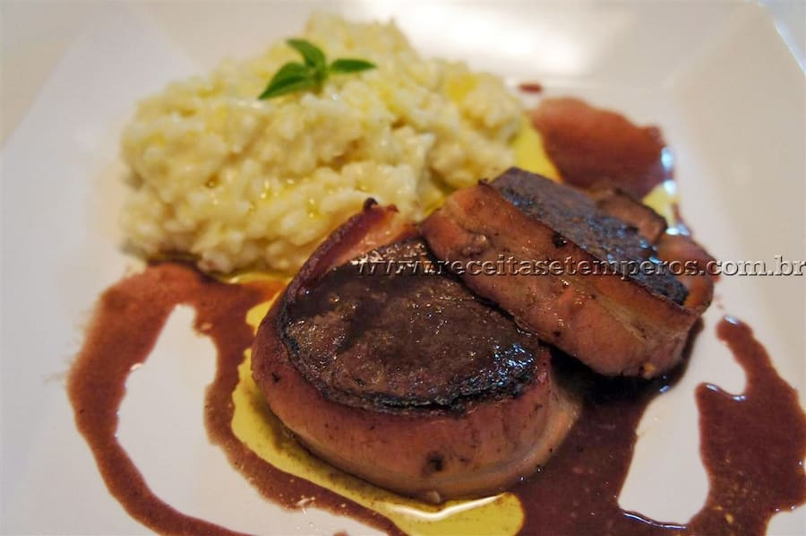 Medalhão de Filé Mignon com Bacon