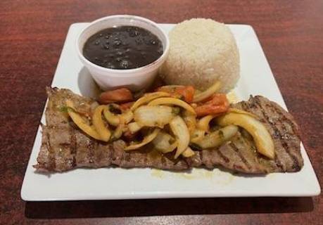 Grilled Steak  (½ lb) with Grilled Onions