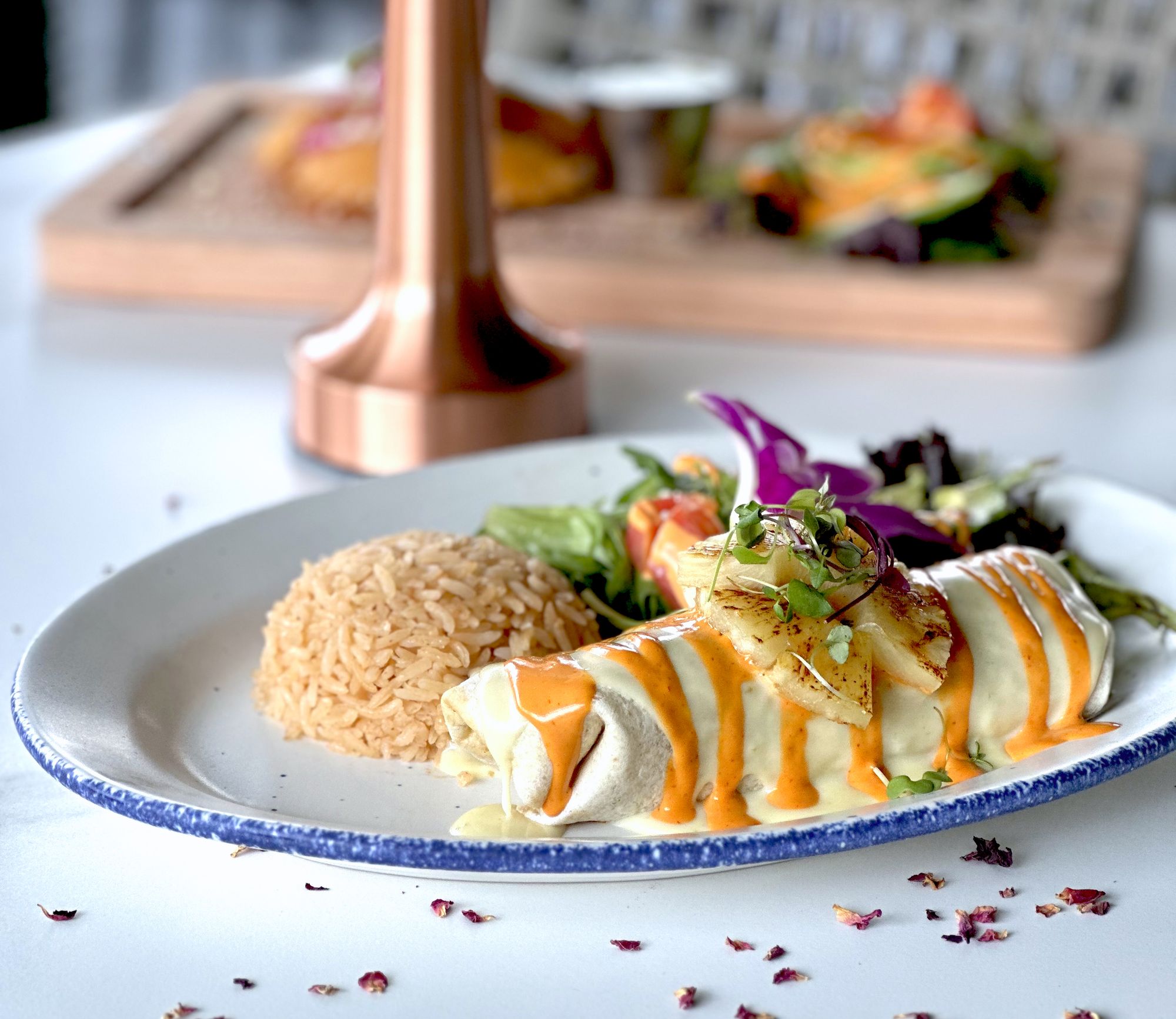 *Burrito a la Piña