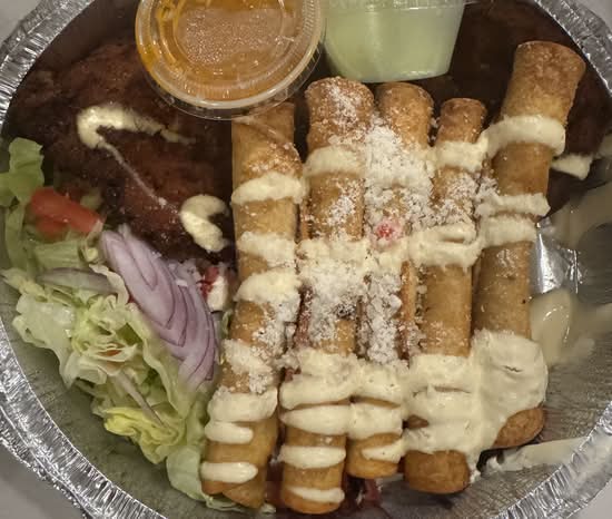 47. Tacos dorados