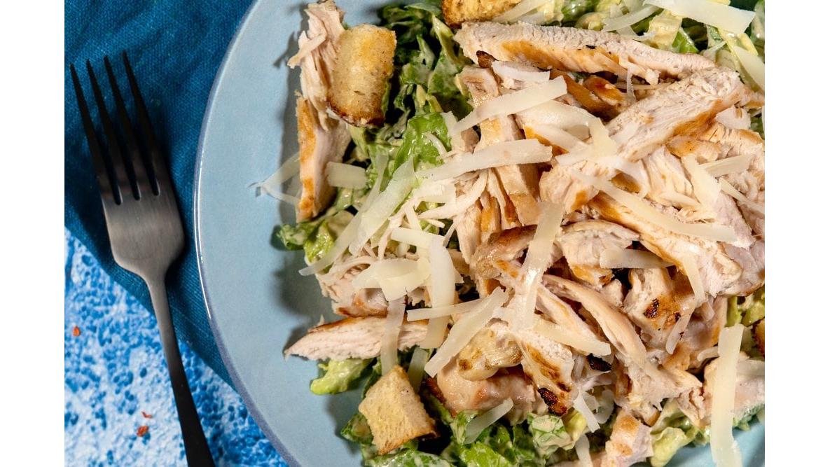 Salată Caesar