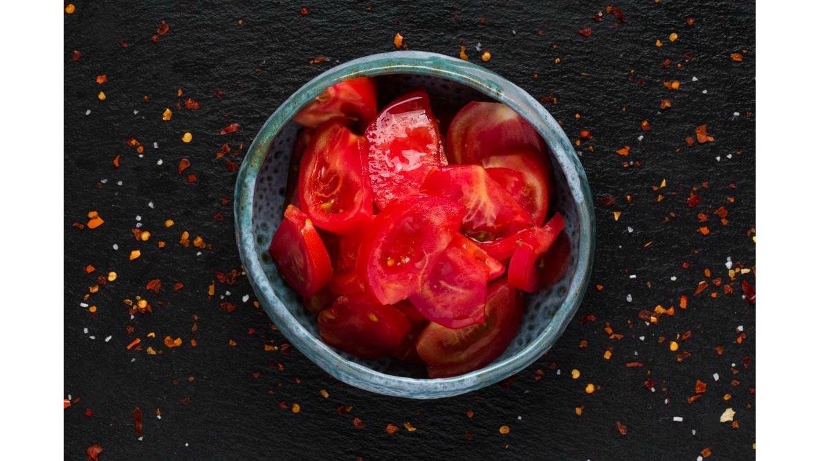 Salată de roșii