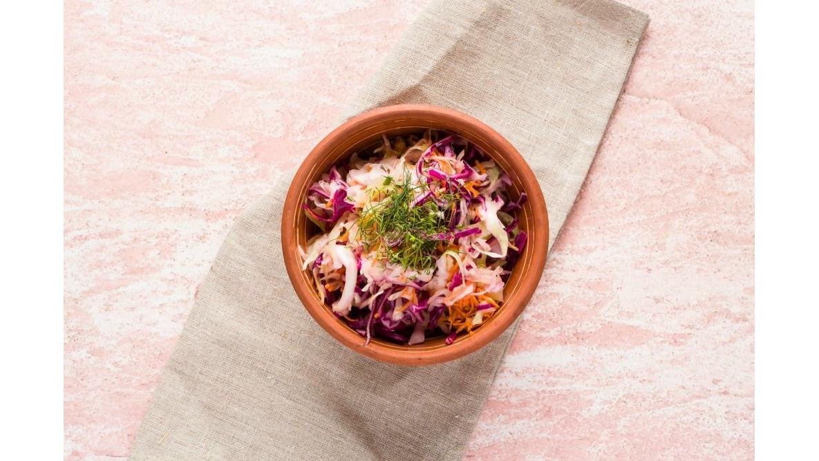 Salată de varză albă