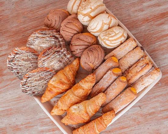 Catering - Assorted Pan Dulce Tray