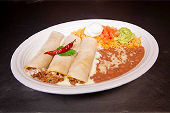 Enchiladas De Cerdo