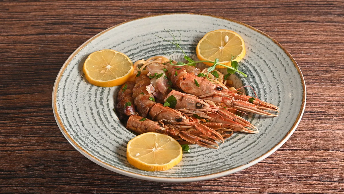 Skampi ala cardinale/ Shrimp ala cardinale