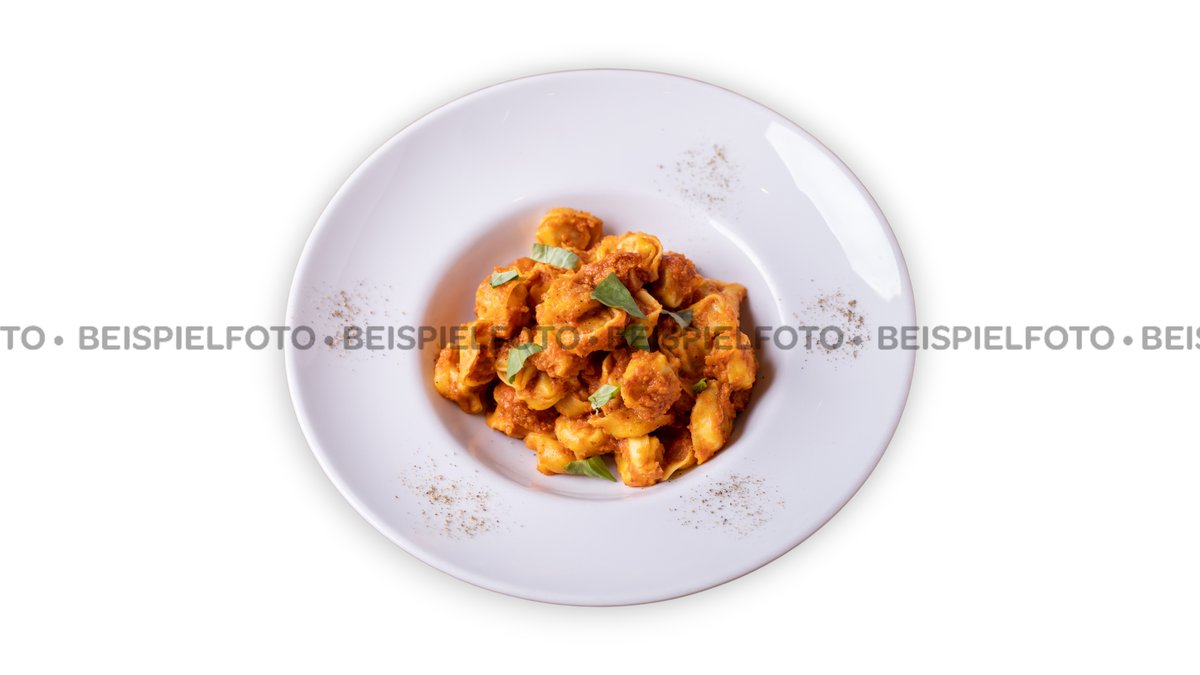 70. Tortellini Bolognese