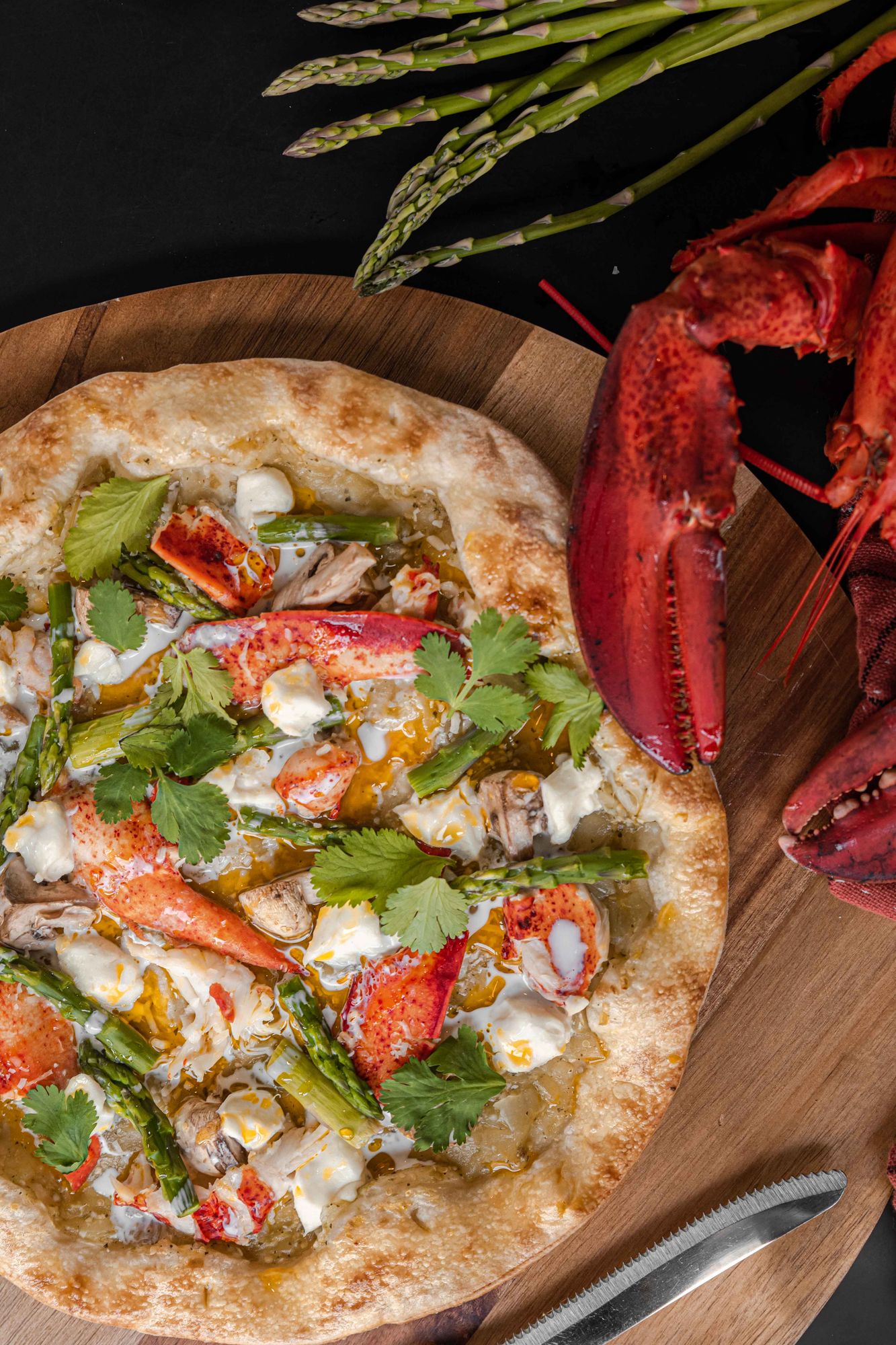 Pizza au homard / Lobster pizza
