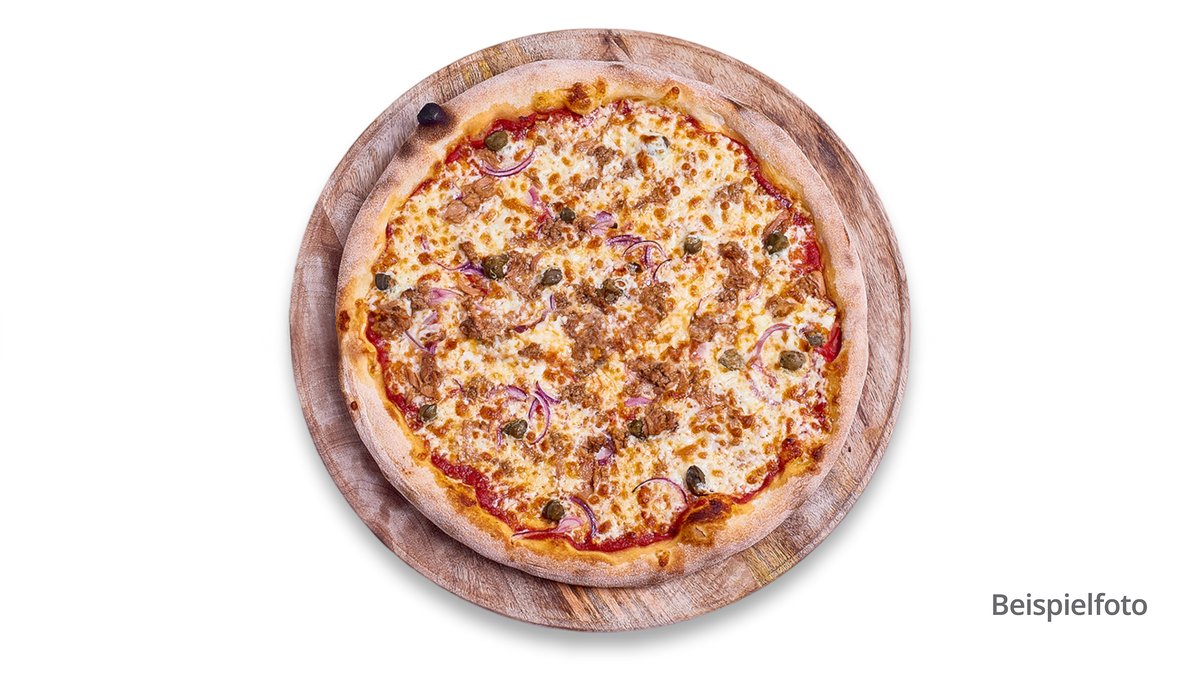 138. Pizza Tonno con Cipolla