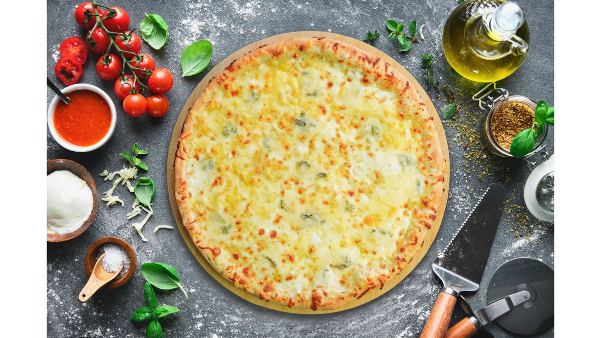 Pizza Quattro Formaggi 32 cm
