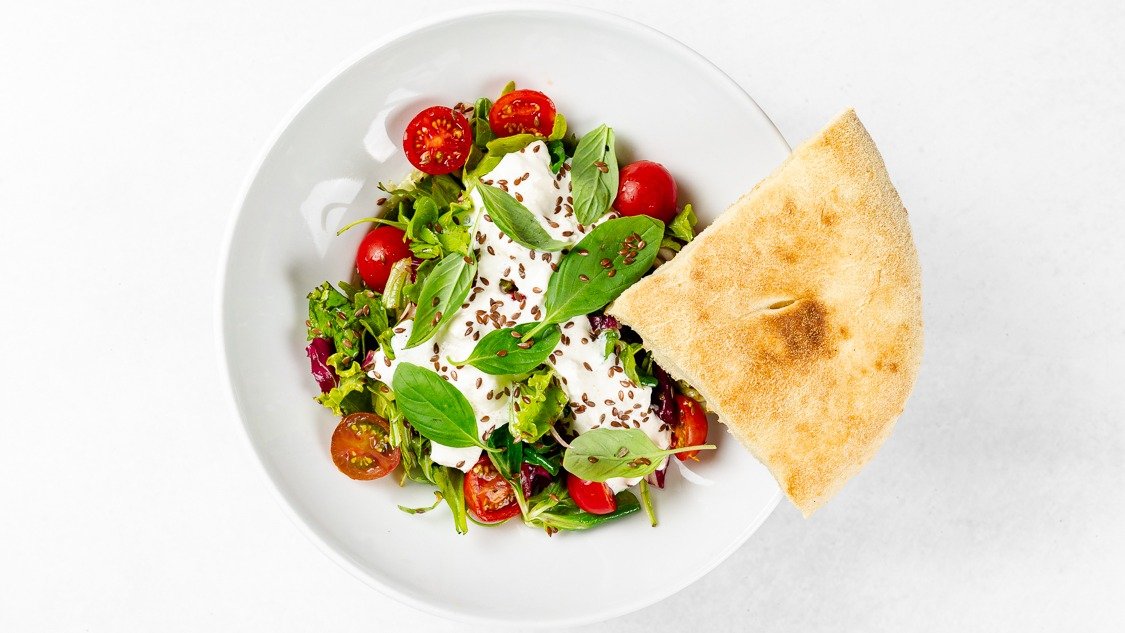 Solata Caprese burrata