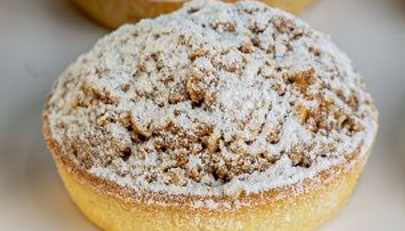 Apple Crumble Tart