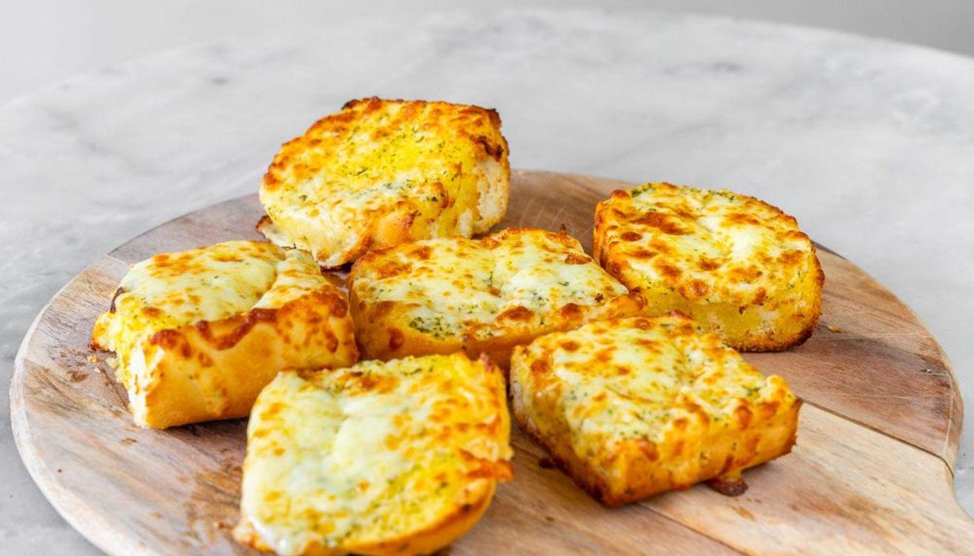 Cheesy Garlic Bread