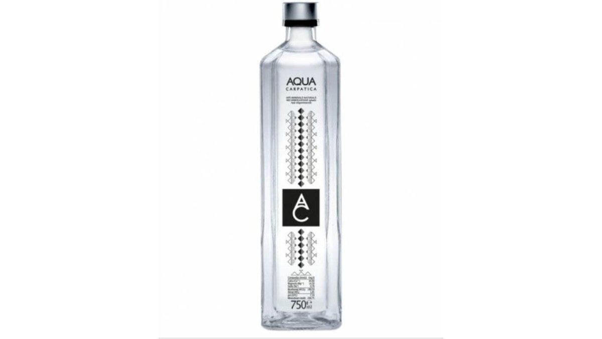 Apă plată  Aqua Carpatica