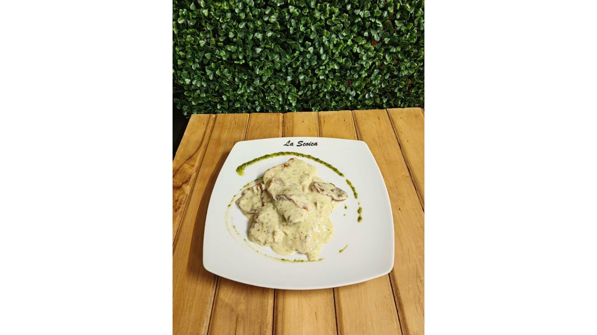 Pollo Pesto