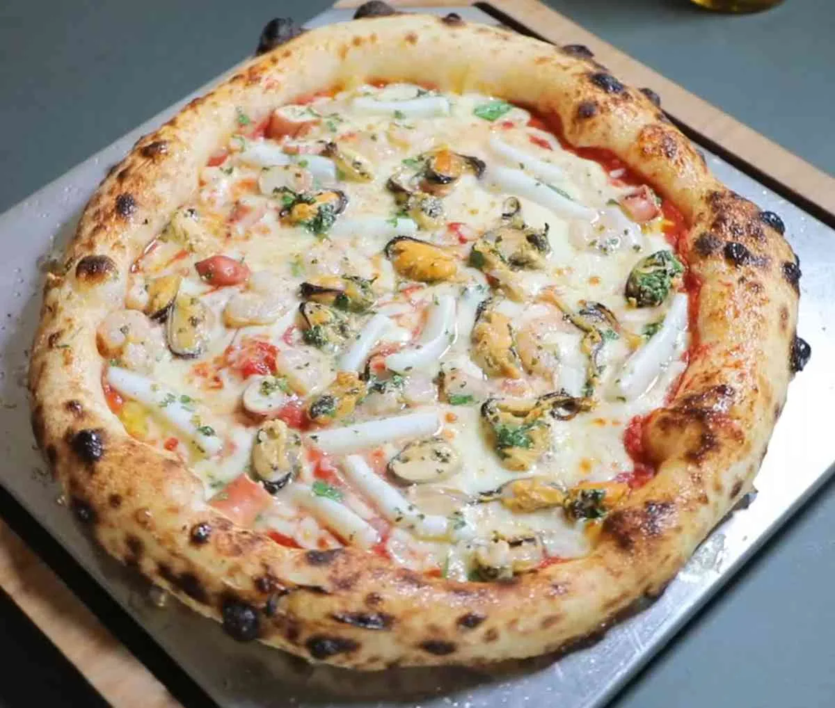 Pizza GIGANT fructe de mare - Ø60cm