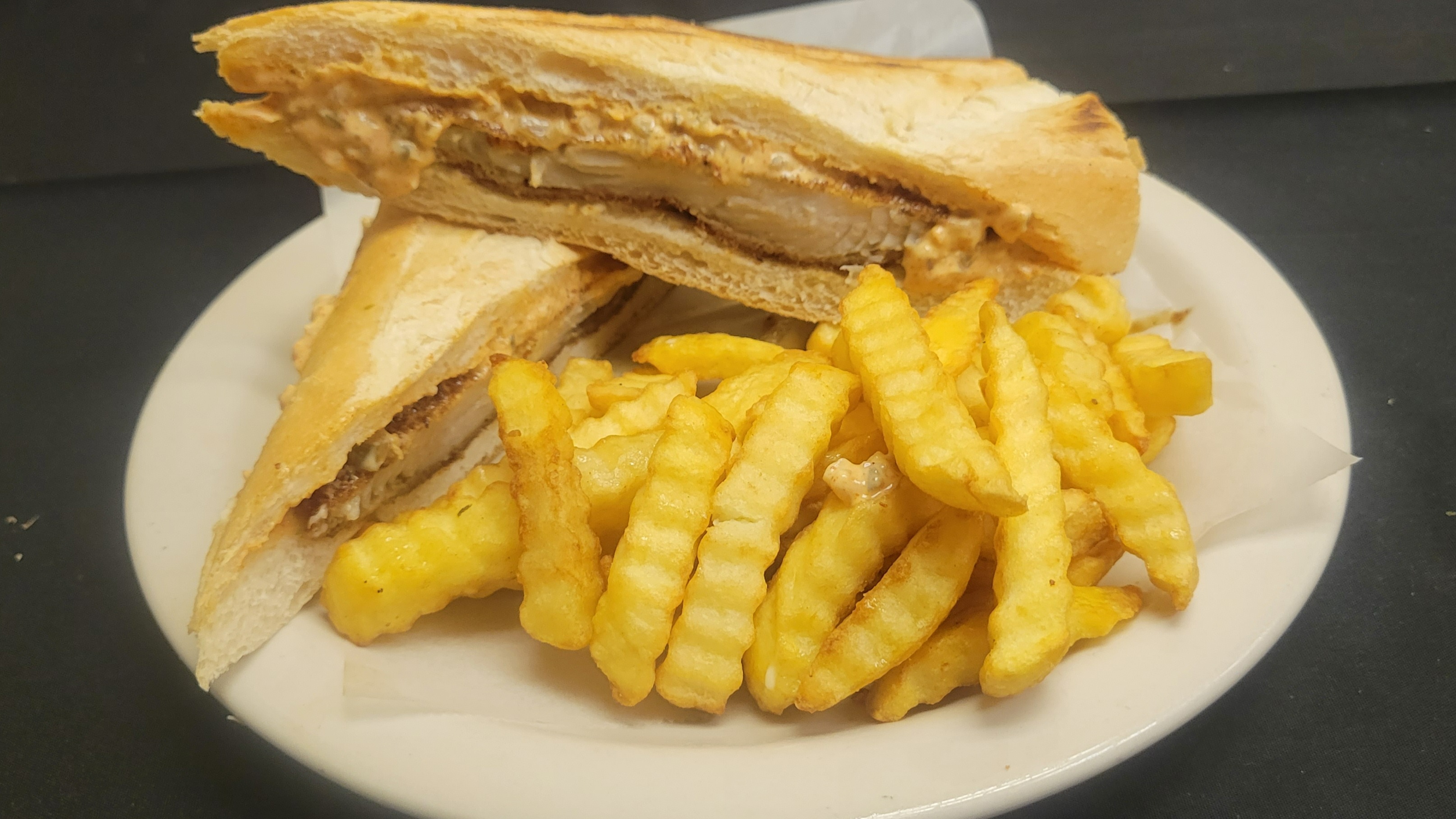 Minuta De Pescado Sandwich
