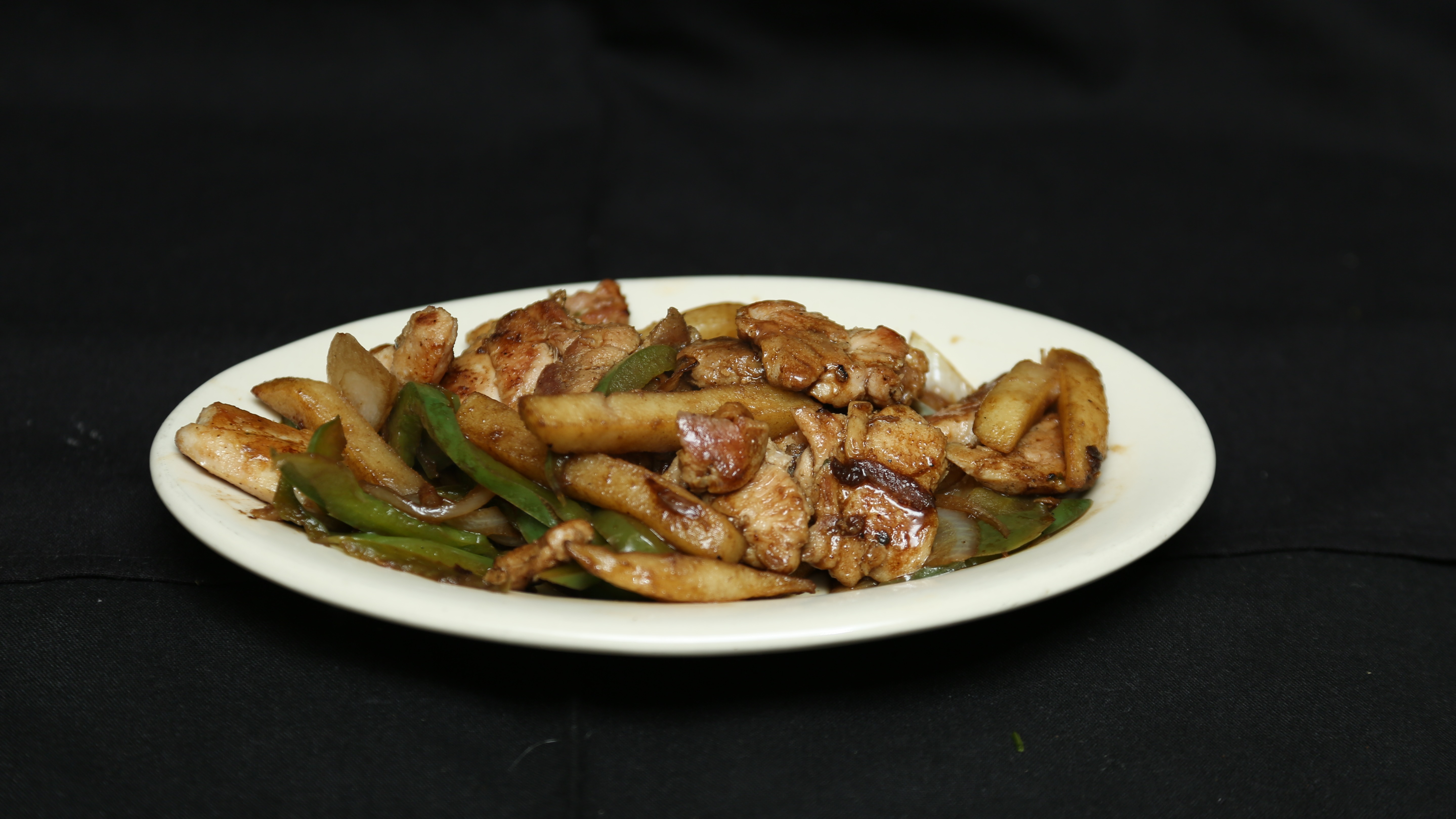 Pollo Salteado