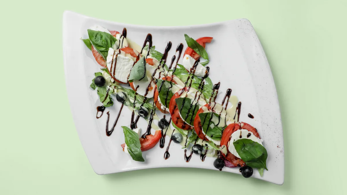06. Caprese Salat