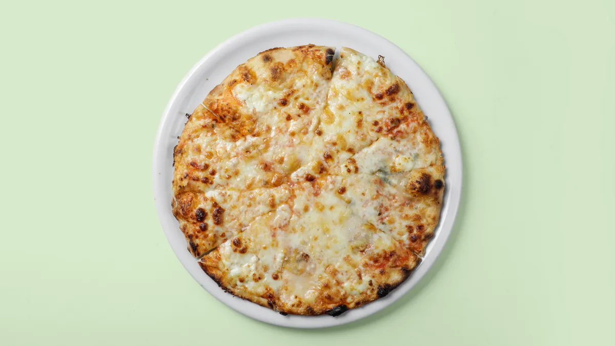44. Pizza 4 Formaggi