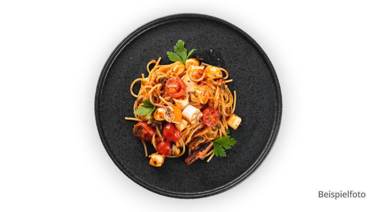 56. Spaghetti Pescatore