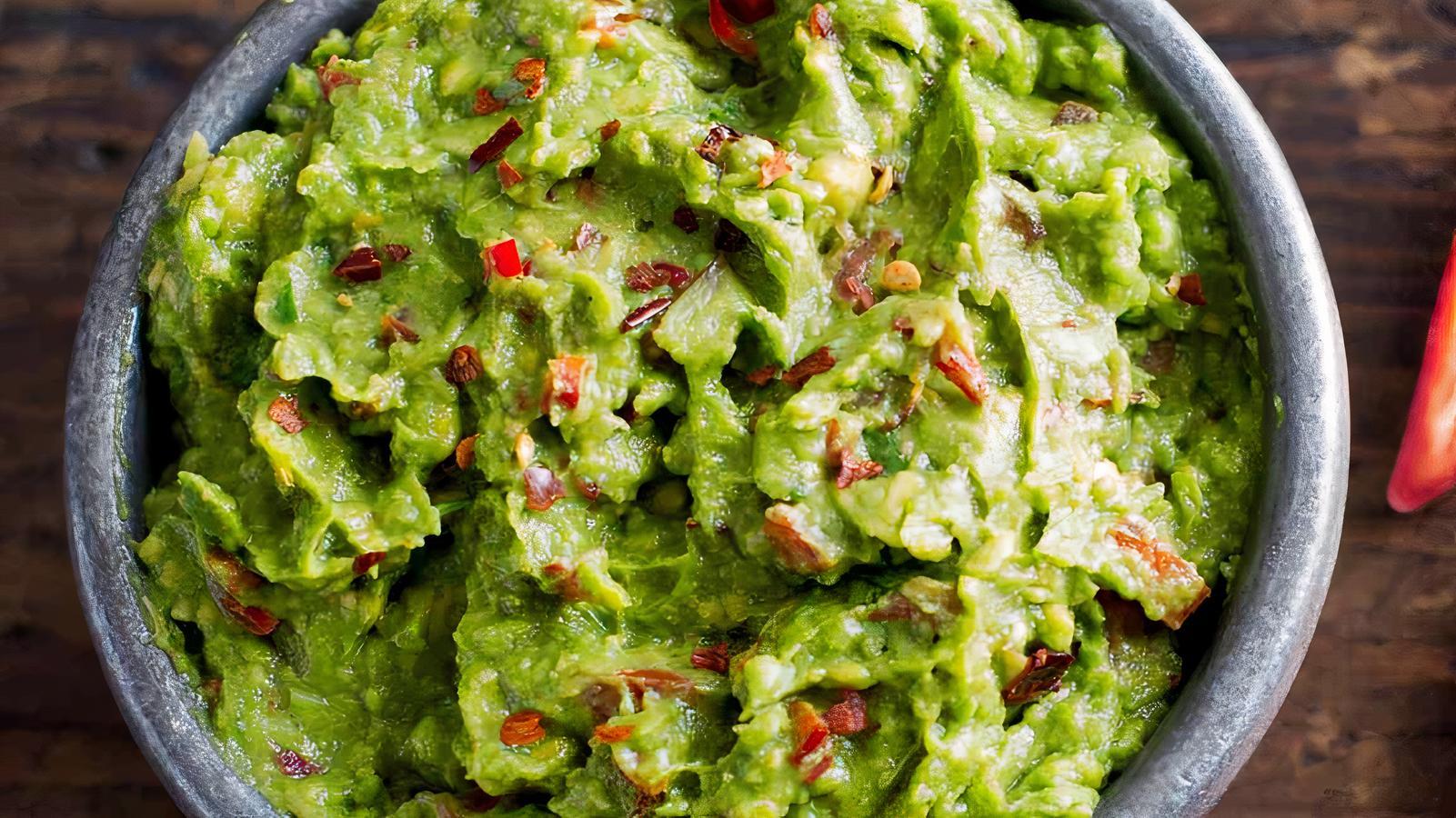 Guacamole Mexicano Picante / Spicy Mexican Guacamole