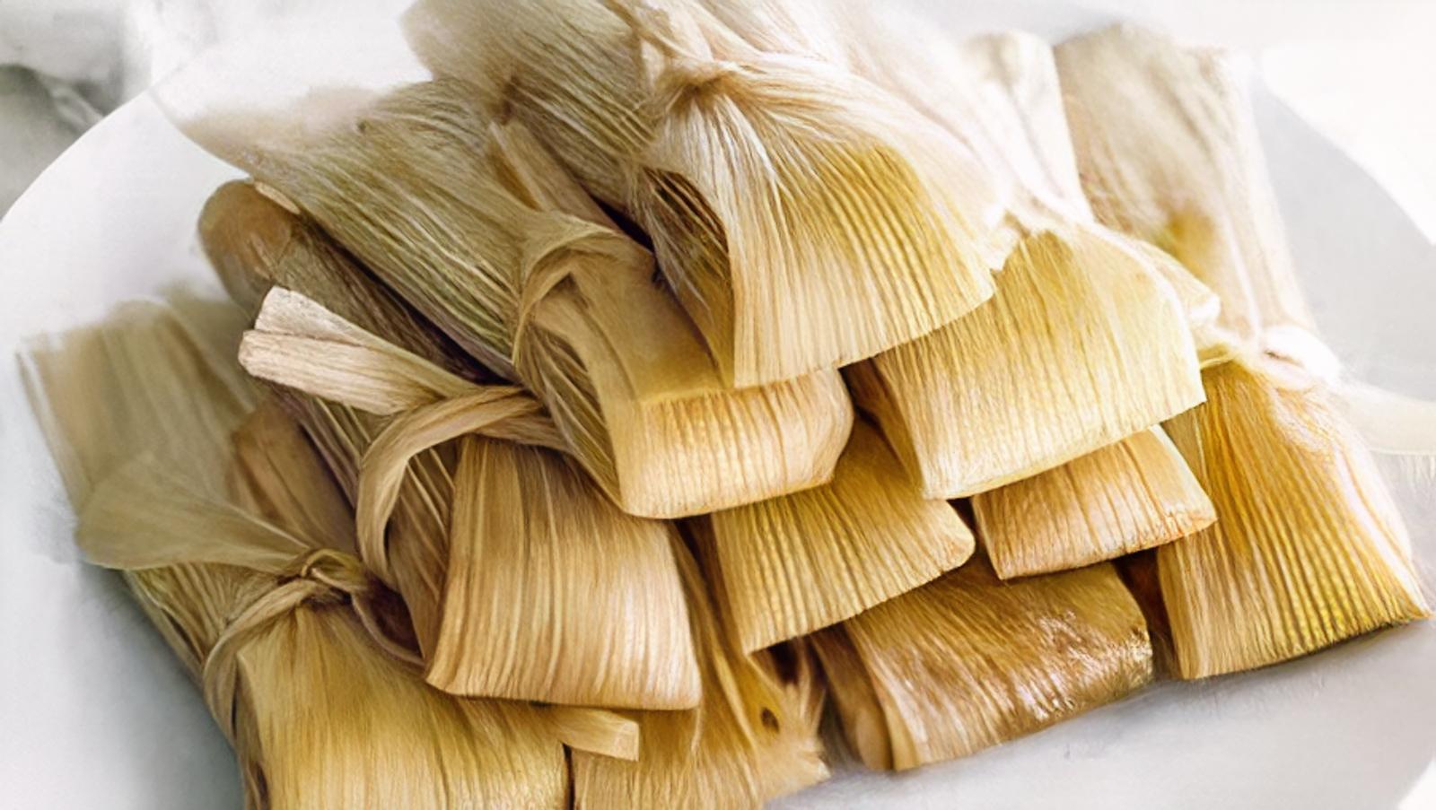 Tamales de Pollo / Chicken Tamales