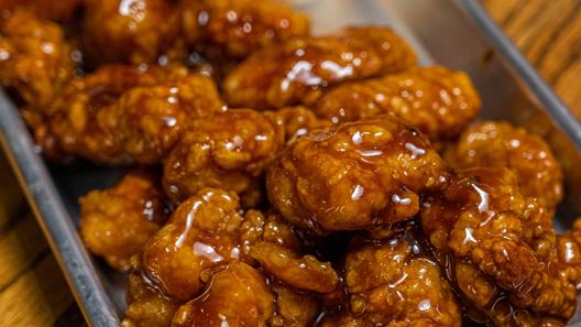 BONELESS WINGS HALF LB BONELESS