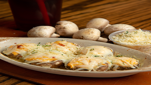 SPICY and CREAMY STUFFED MUSHROOMS