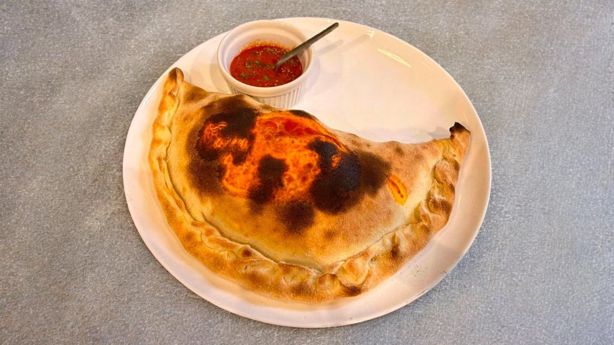 Calzone (töltött pizza)