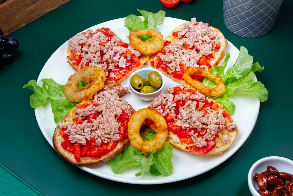 Brusketi Tuna
