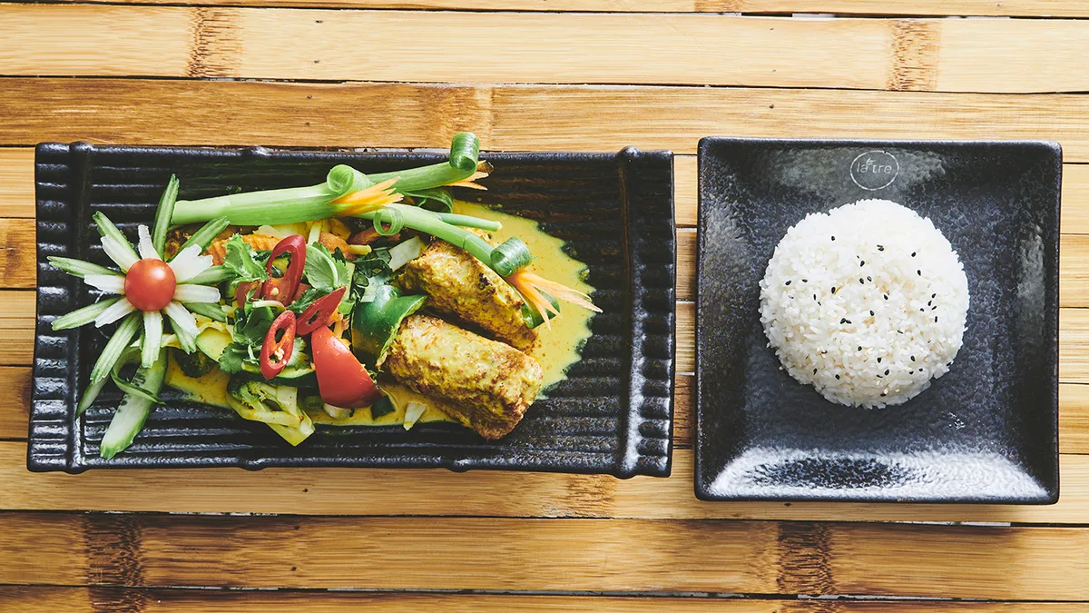 Yellow curry med kylling og grøntsager