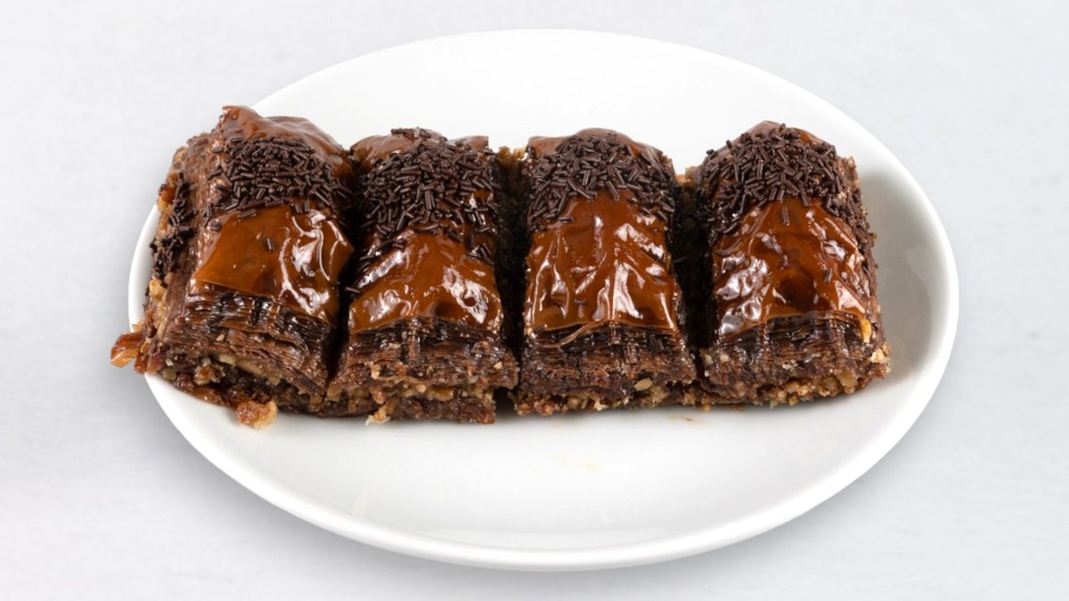 Baklava Čokolada in oreh (4 kosi)