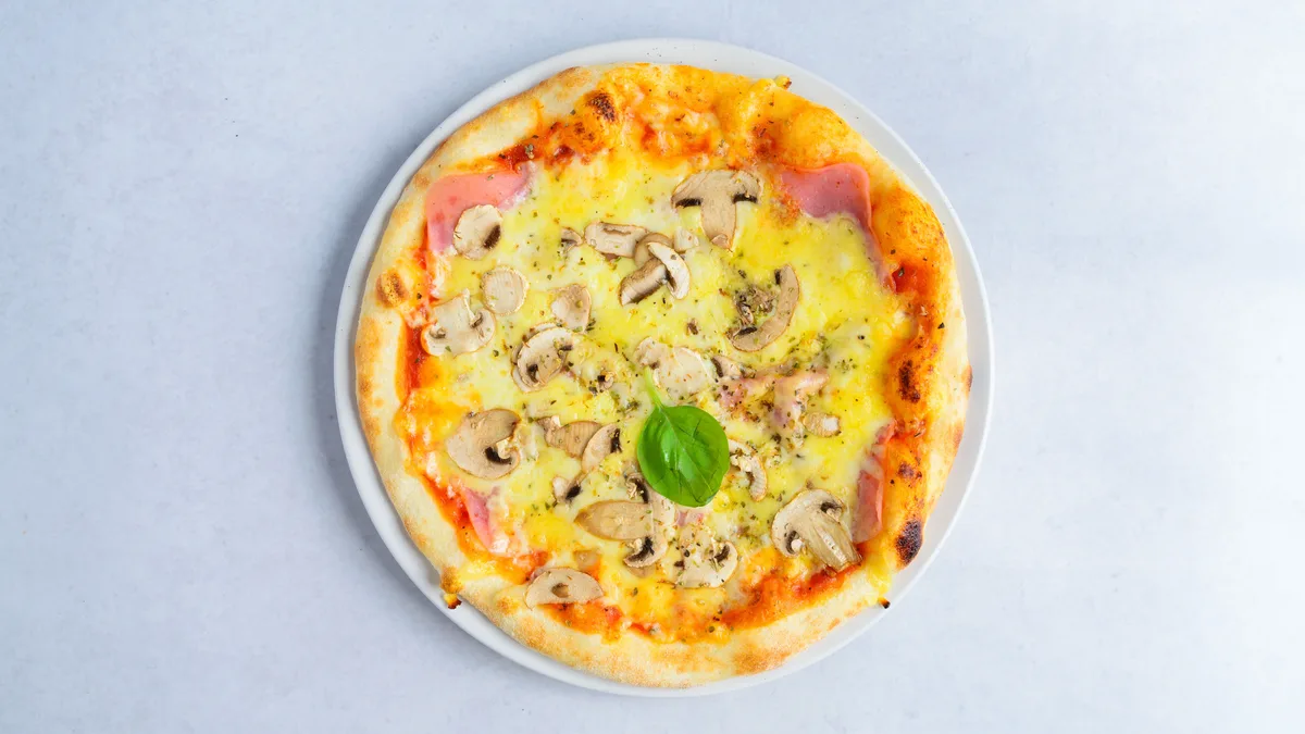 Capricciosa 24cm