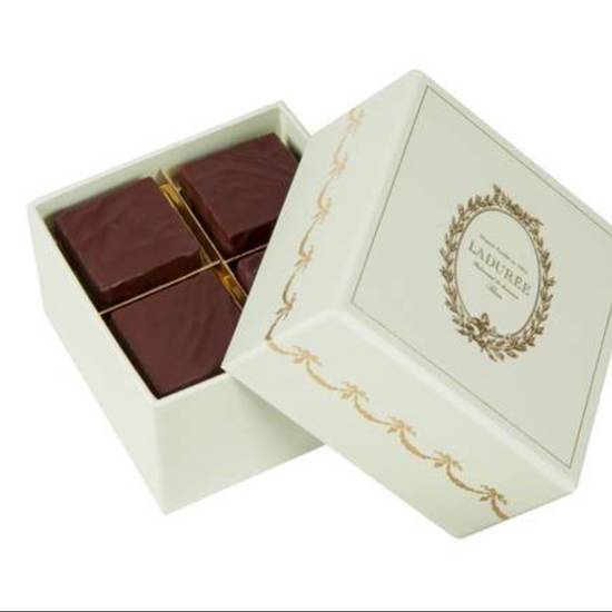 Coffret Praline Chocolates (Box of 12)