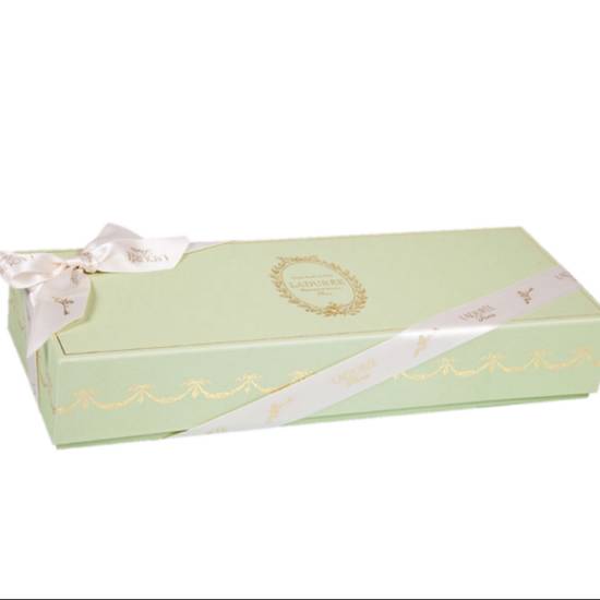 Prestige Green - Box of 40 Macarons - Vegan