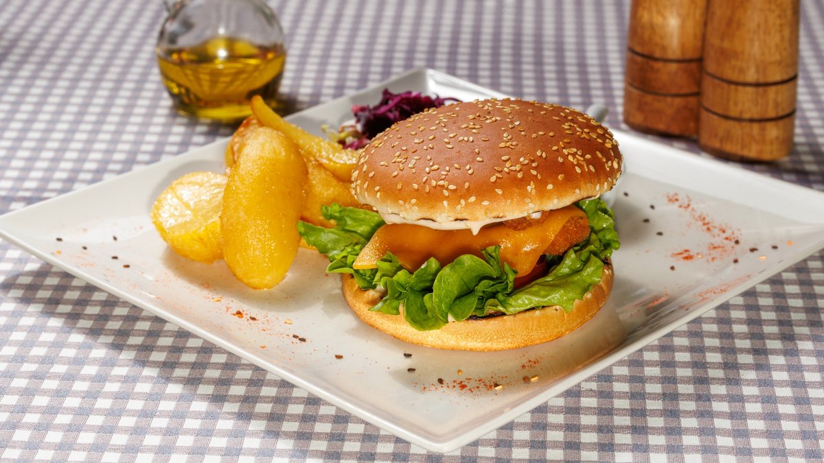 Burger Chicken Snitzel