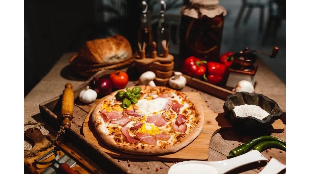 Pizza Carbonara