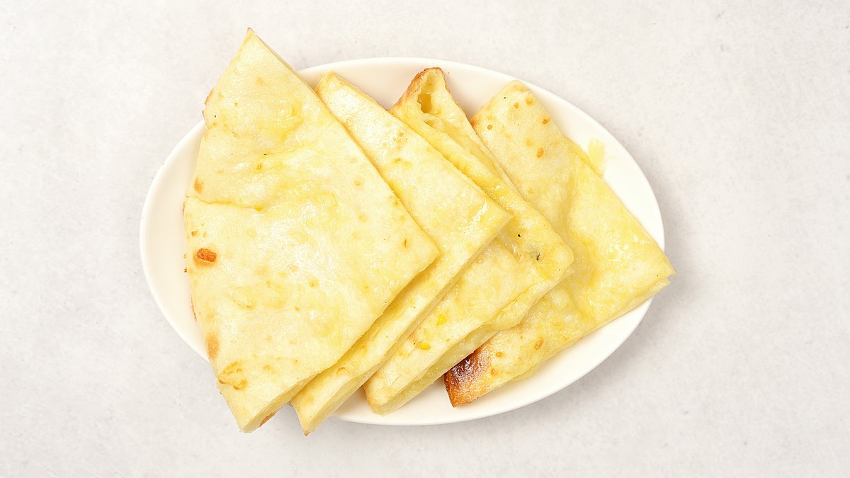 チーズナン cheese nan