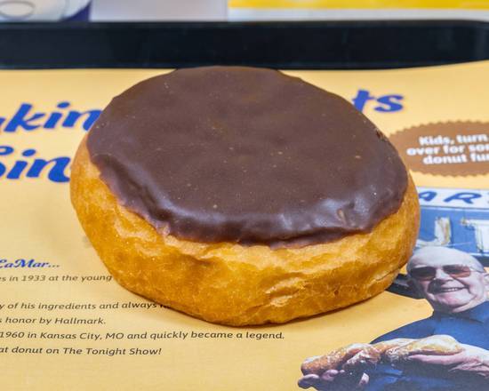 Chocolate Iced Bizmark With Bavarian Cream