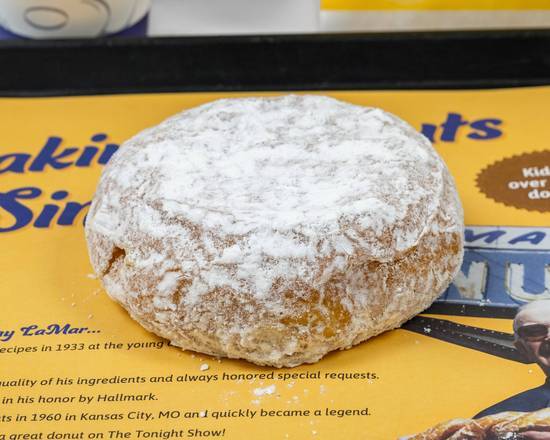 Powdered Sugar Bizmark with Lemon