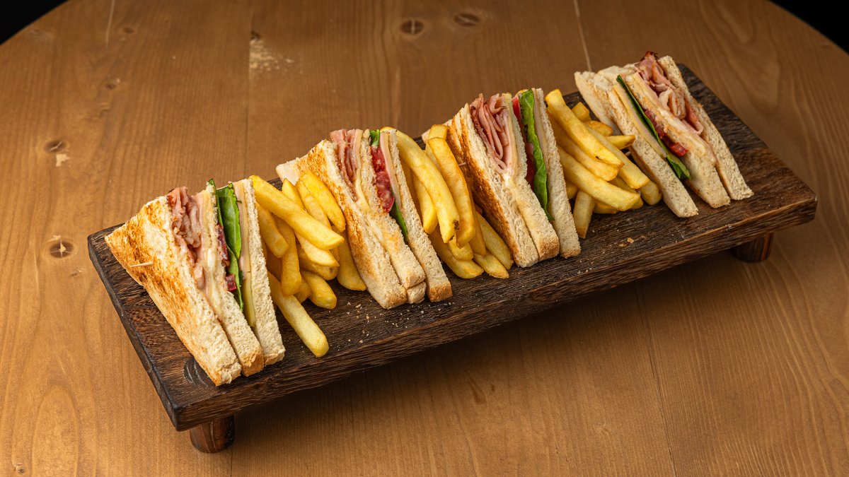 Club Sandwich Ζαμπόν