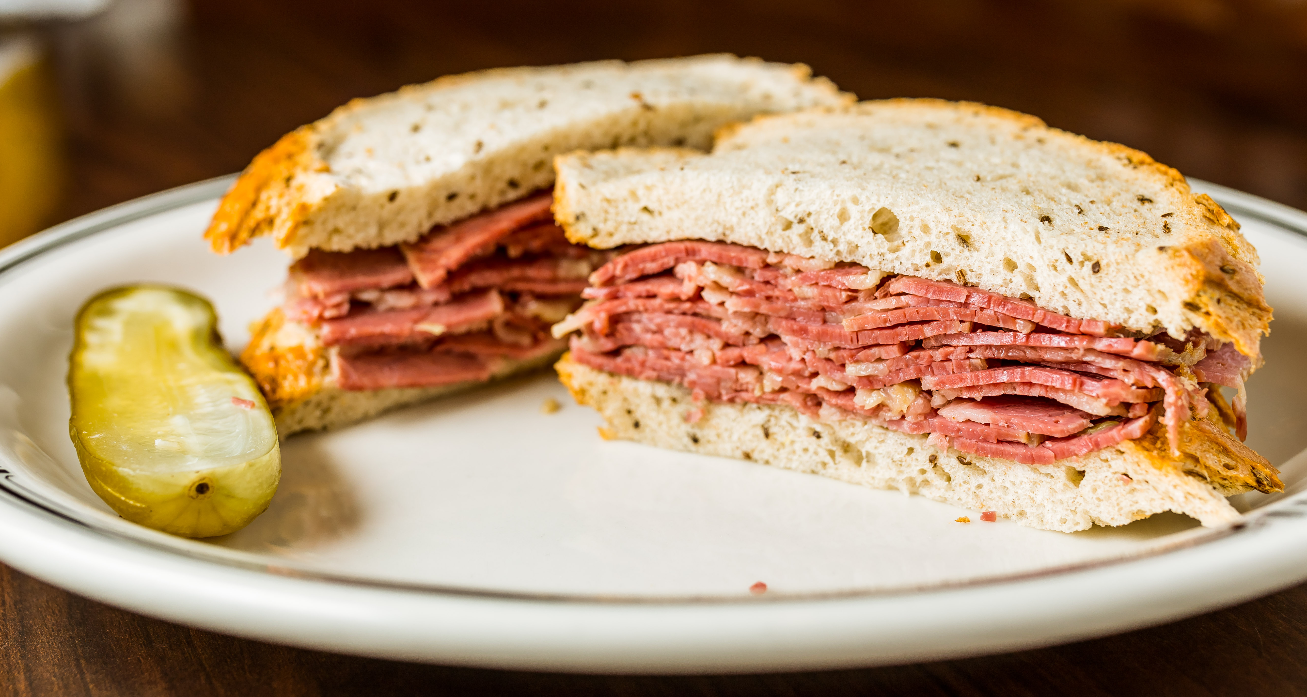 Corned Beef on Rye Full Sandwich